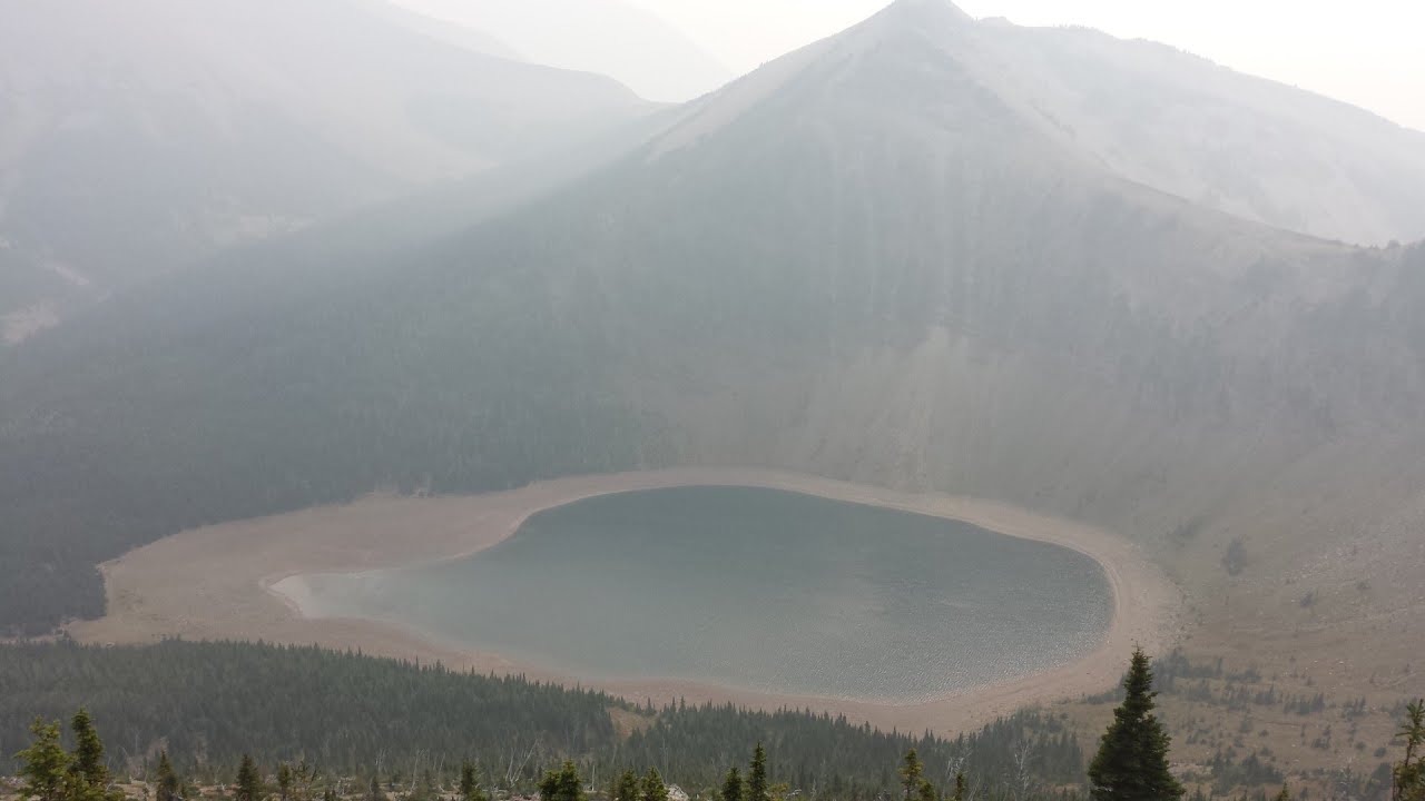 Bovin (Blue) Lake: Explore the Rim Above