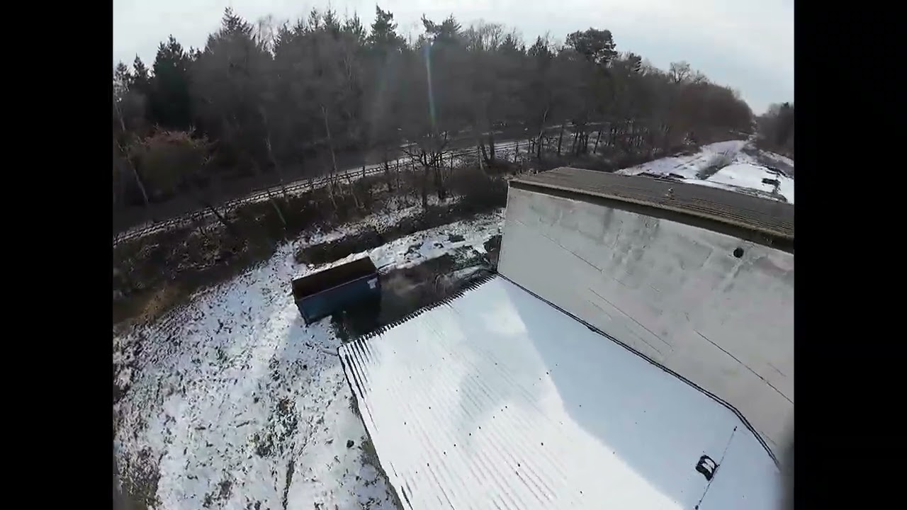 Flying / crashing at the old Güllebank 