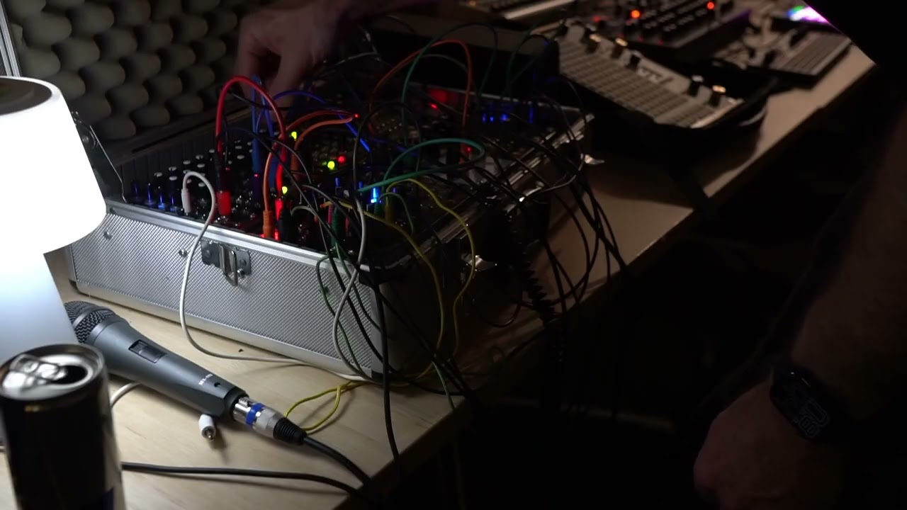 20260314 Simon @ Brisbane Synth Meetup