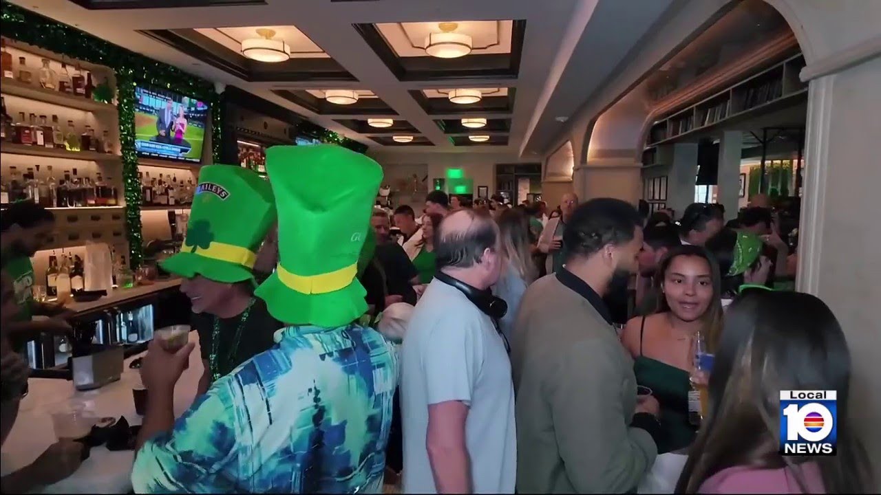 Happy St. Patrick's Day! Irish pubs' most popular night is on