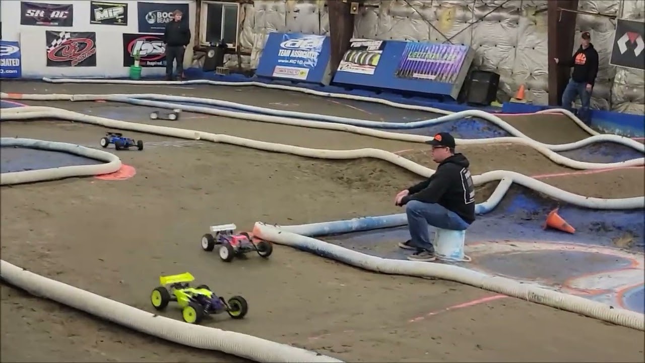 Team Associated Shootout 2022 1/8 E Truggy A-Main Cheese City Xtreme RC 2/26/22 Monroe, WI