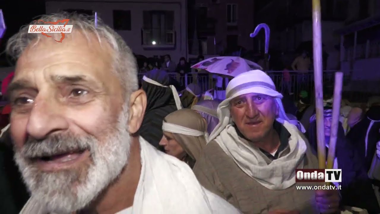 La "Via Crucis Vivente a San Salvatore di Fitalia" anteprima televisiva, le interviste.