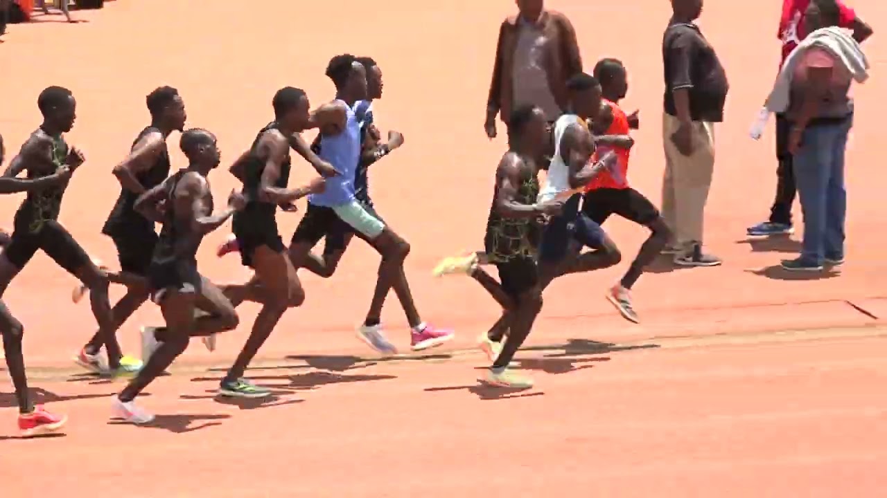 Townhall Time Trial HELD BY COACH BITOK 3000M MEN HIT 2