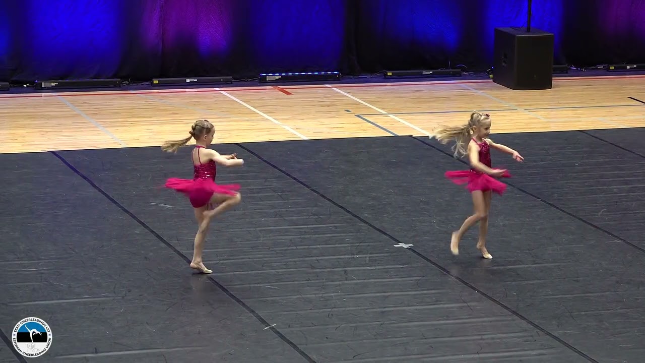 CJDP LifeDance Stuudio Mia Kuusk ja Mona Meier  EMV25