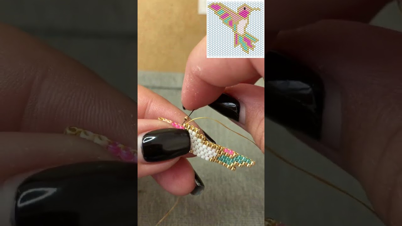 Llavero Colibrí / Brick Stitch / Miyuki