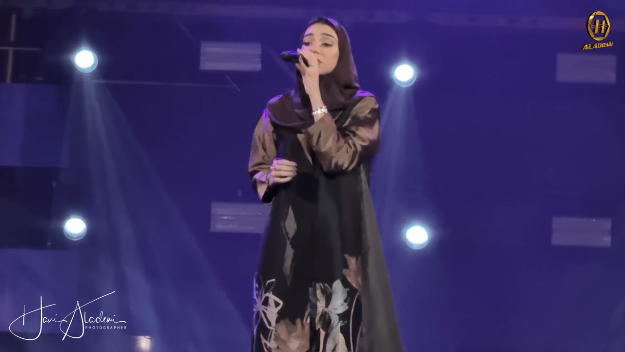أصابك عشق - زينه عماد - حفل الغناء بالفصحى 2022
