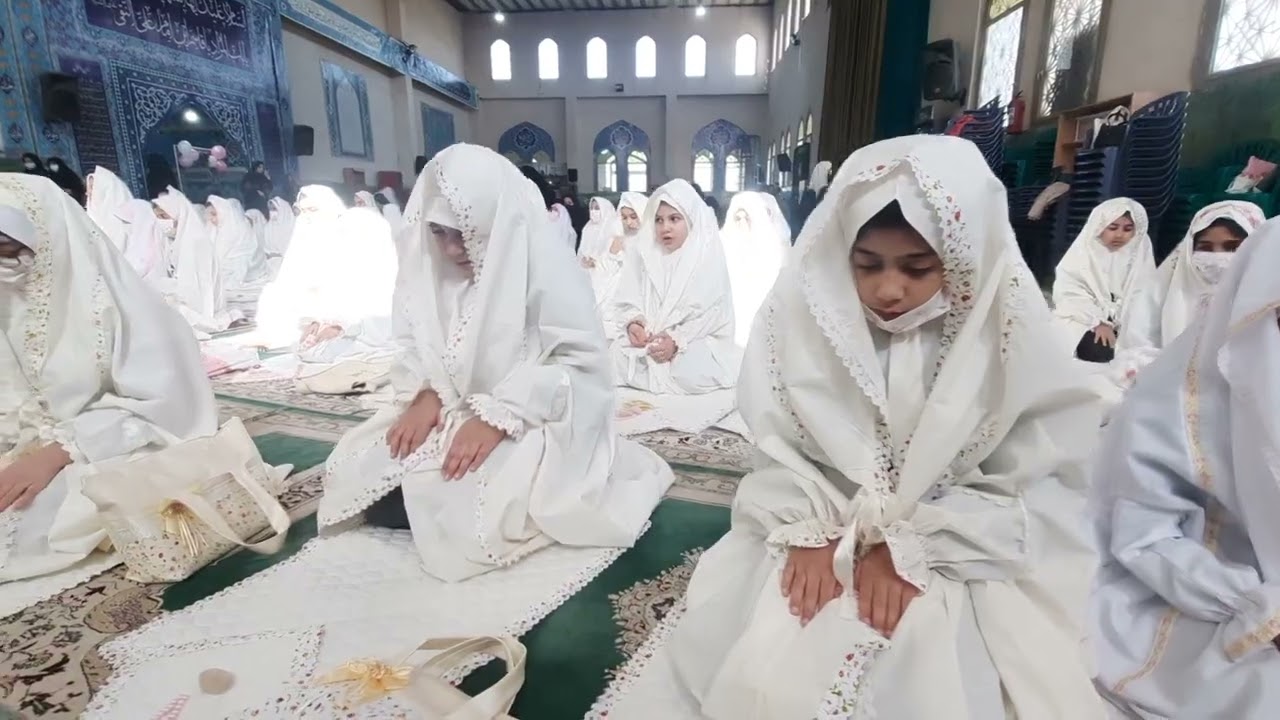Muslim girls praying