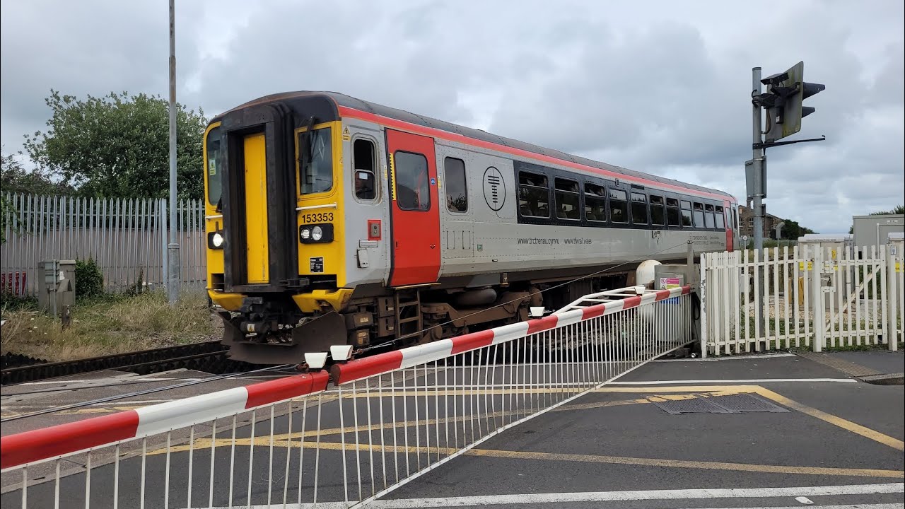 Llanelli East Level Crossing, Carmarthenshire (13/07/2023)