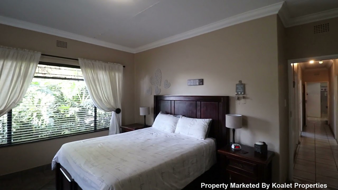 5 Bedroom house for sale in Valhalla