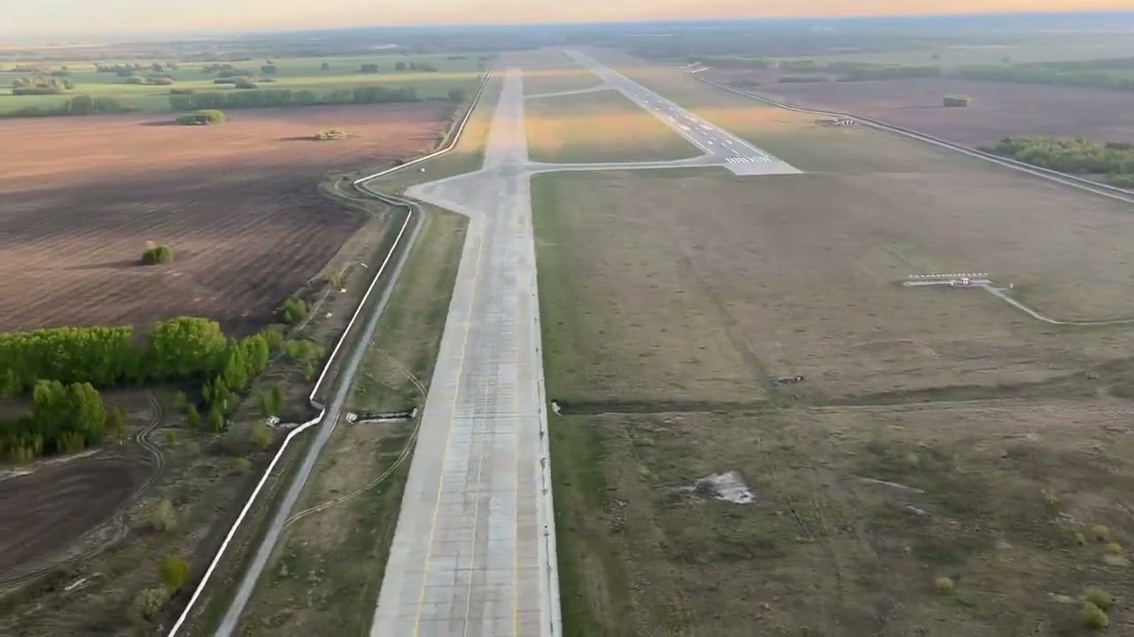 Вылет из Новосибирска. Вылет из а/п Толмачево. Take off from Novosibirsk. OVB. UNNT. Май 2023.