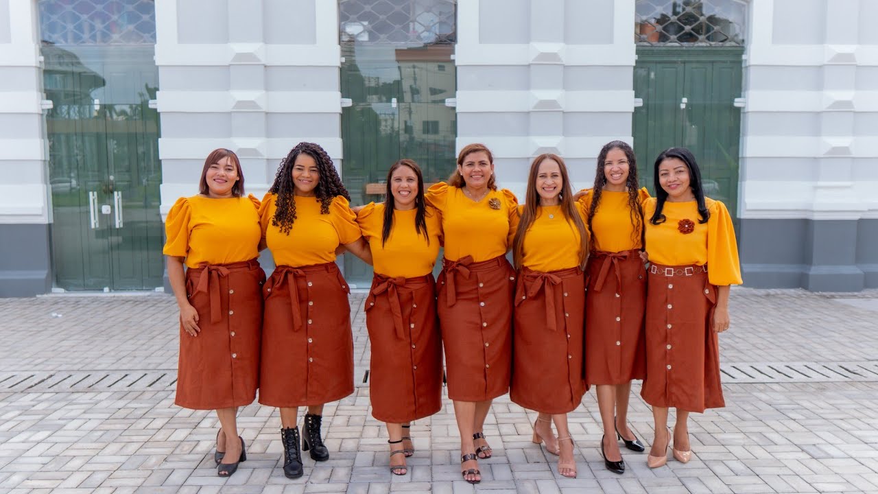 Há poder no nome de Jesus - grupo shekinah- Marluce Pereira 