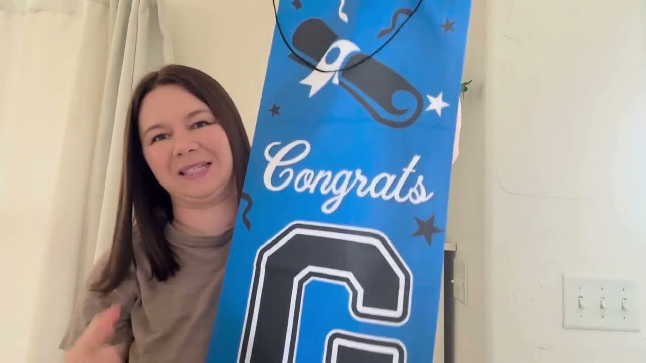 WOHOHOHO 23Pcs Graduation Decorations 2026 Set Up On Porch