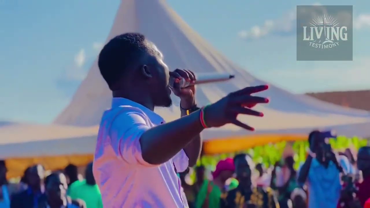Emmanuel otoy gach on stage 