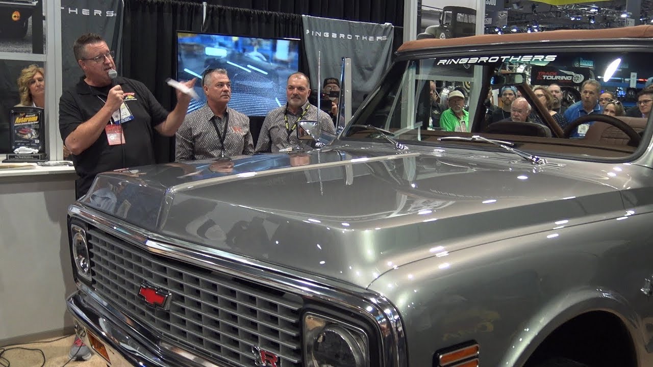 Ringbrothers Debut 1971 K/5 Blazer at SEMA 2018.