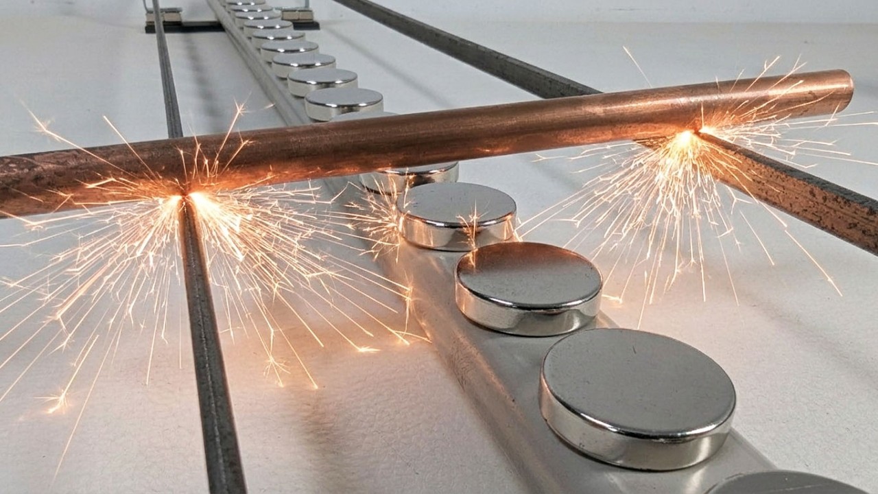 Magnetic Accelerator, Laplace Rails