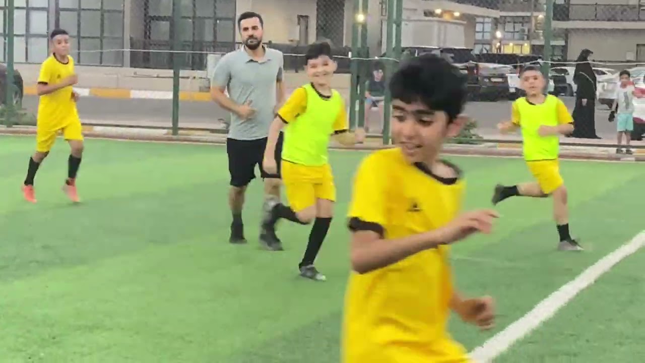 اكادمية مجمع السلام السكني تمرين يوم الخميس 31 أب 2025اتمنى المشاركة في القناة وتفعيل الجرس. 