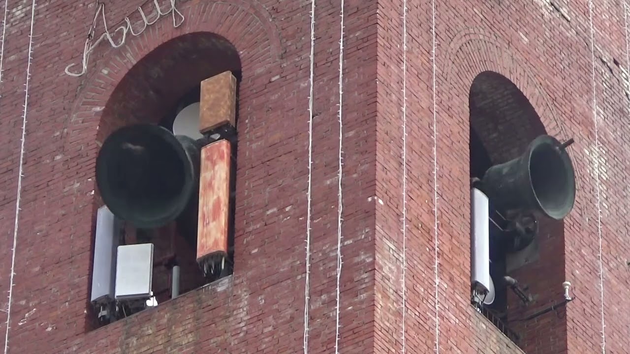 Le campane della Torre del Belvedere in Bientina, Plenum solenne per la messa Festiva delle 11:00.