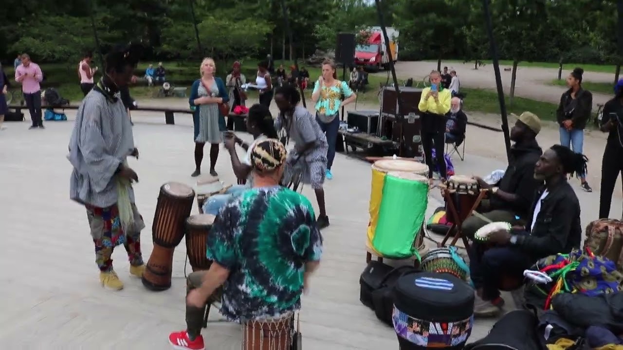 The Rhythms of Drums/ Senegal Sabar
