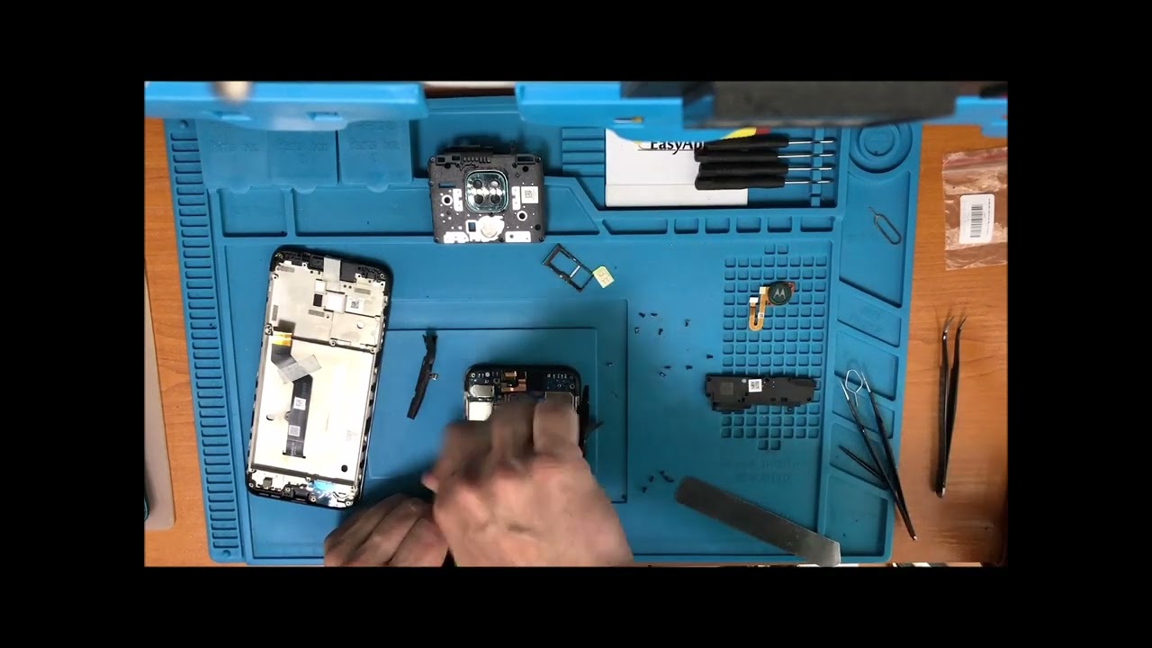 Motorola Moto G9 Play LCD Screen Replacement