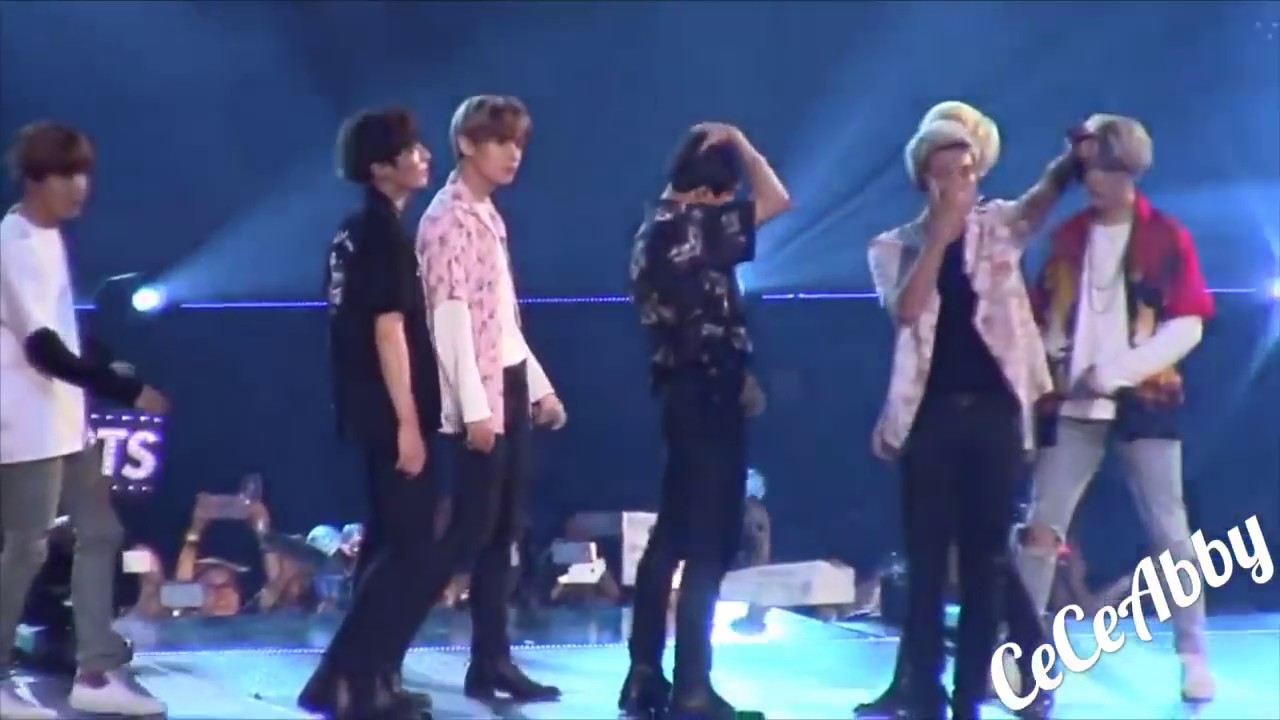 [160625] BTS FULL PERFORMANCE AT KCON NY 2016 (FIRE, SAVE ME, INTRO, BOYZ WITH FUN, CYPHER, DOPE)