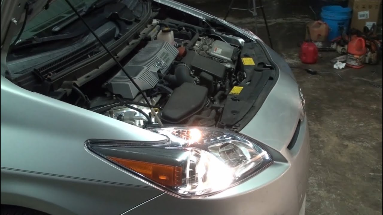 2011 Prius Headlight replacement