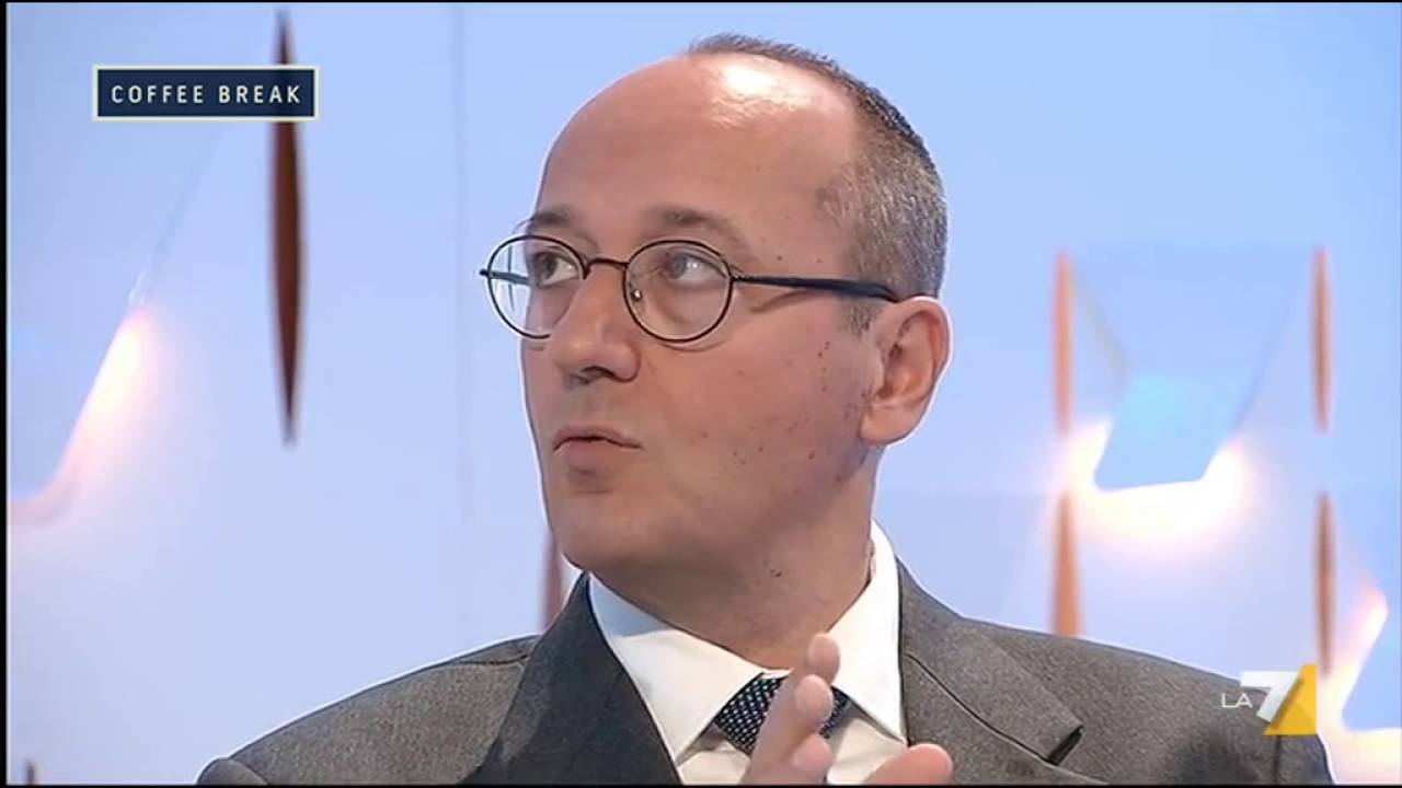 Alberto Bagnai: 'L'immigrazione va gestita in un'ottica marxista'