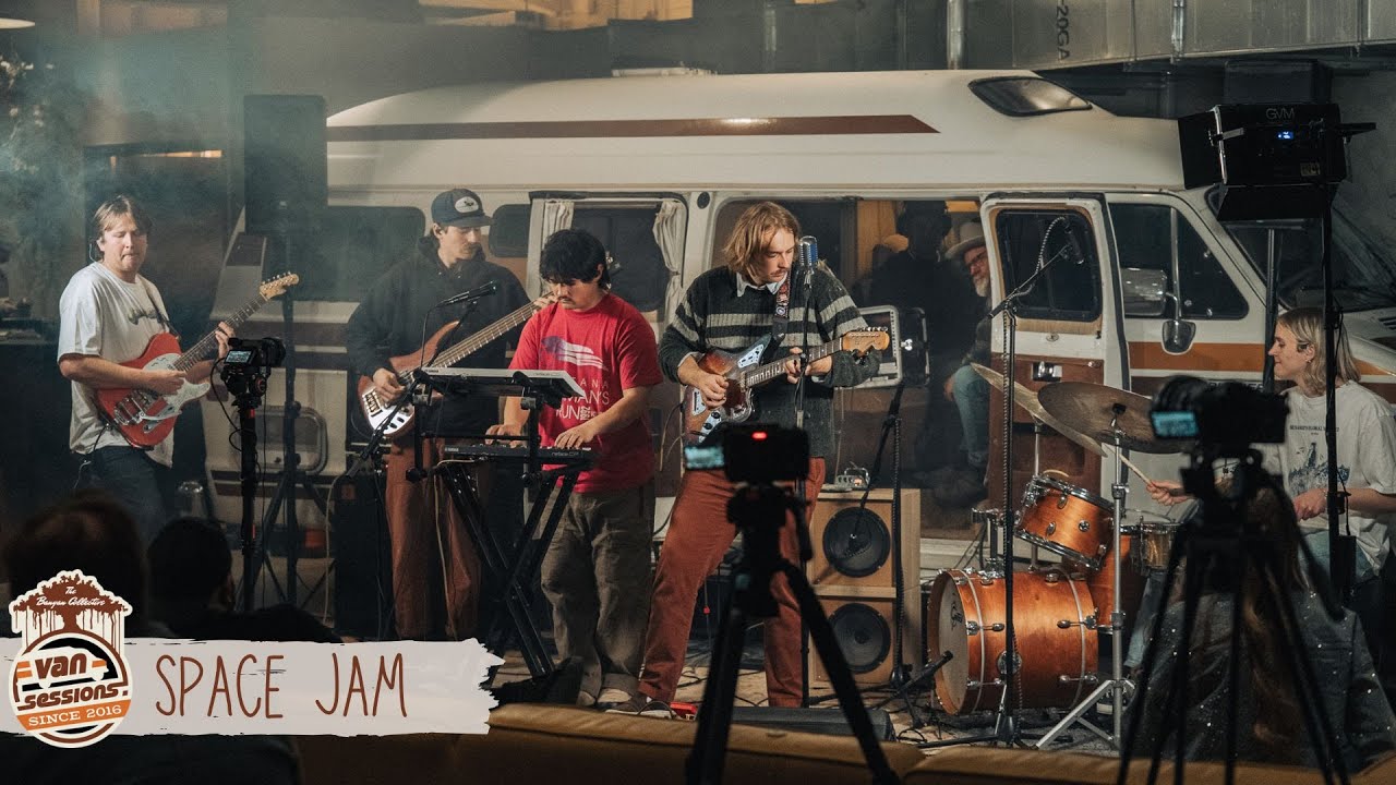 “Space Jam,” Lapdog on Van Sessions at The Monarch