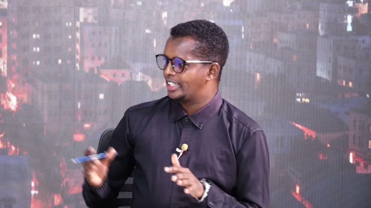 Prof. Maxamed Cumar Dalxa “Dasturka cusub ee uu dalku yeshay waa mid si cad u kala saaraya awoodaha