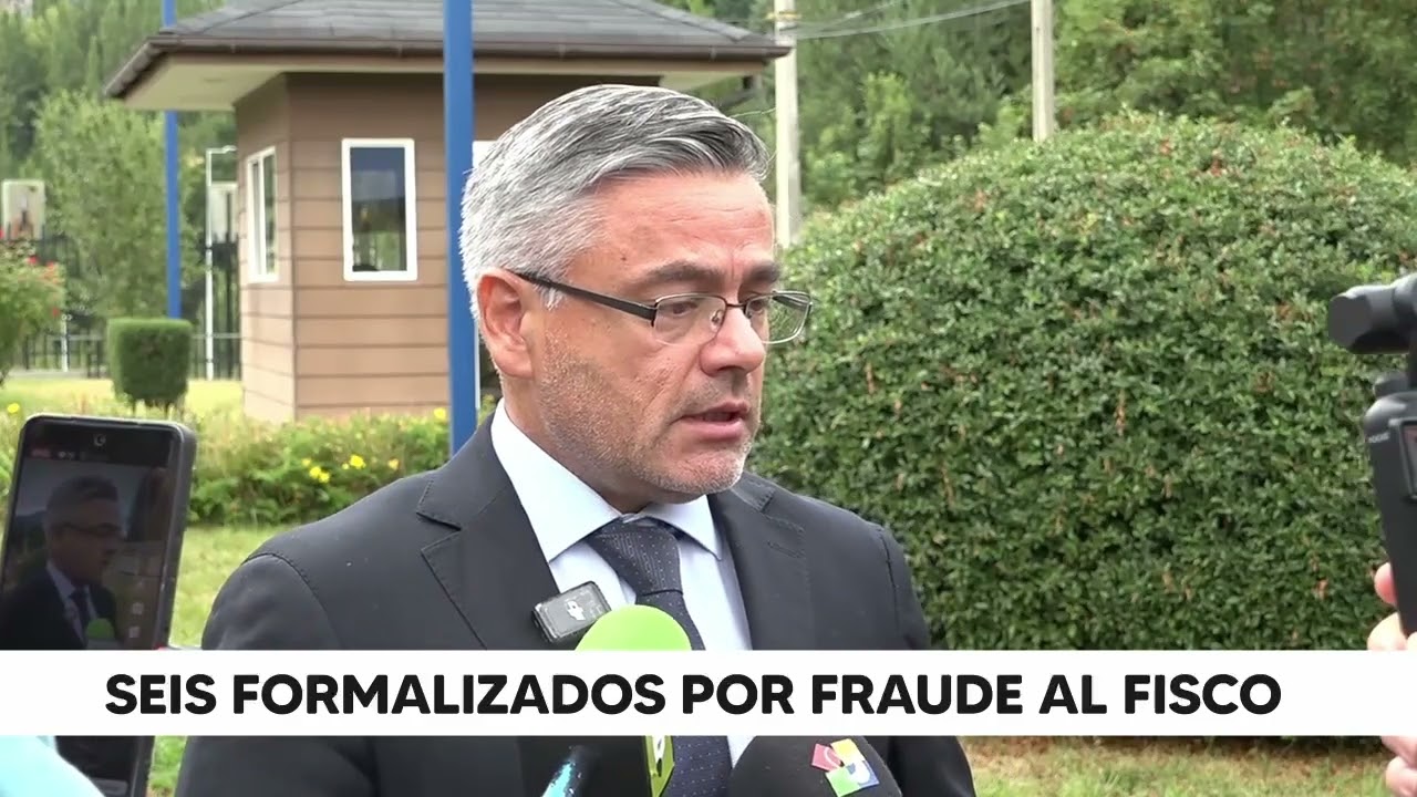 Formalizan a seis personas por fraude al fisco