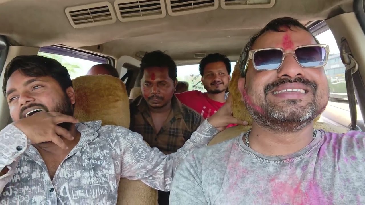 होली का रंग अपने दोस्तों के सॉन्ग