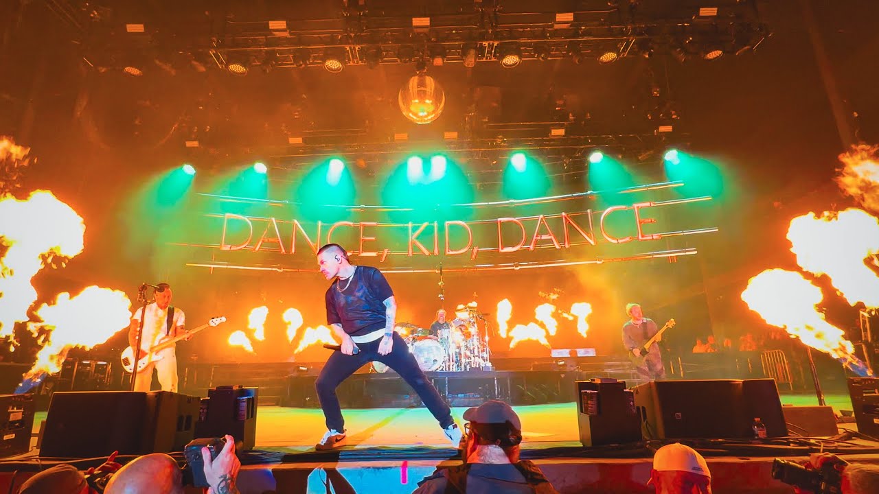 Shinedown - Dance Kid Dance Live (4K) Front Row @ROCKLAHOMA  #2025