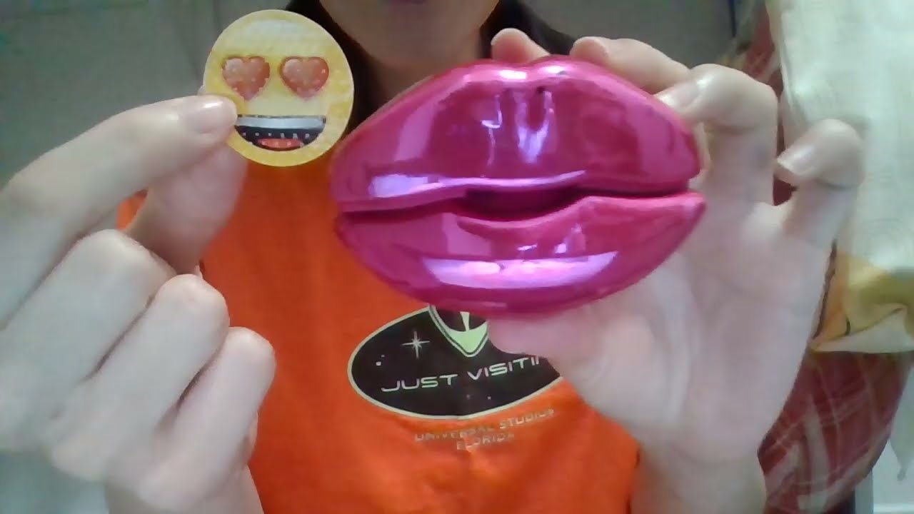emoji friend tries to guess how you feel ASMR