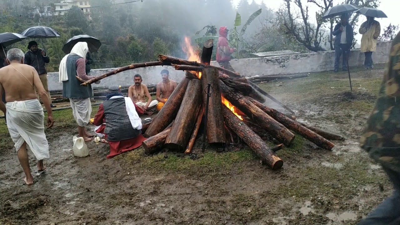 est dev churimal ka  jagar yagy ka aarambh hote huye ( छुरमल देवता  के यज्ञ का आयोजन 2019)-timaasi