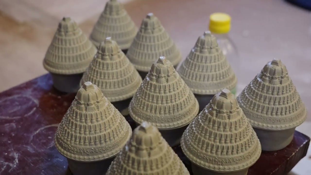 Tsa-tsa making at Danakosha Ling