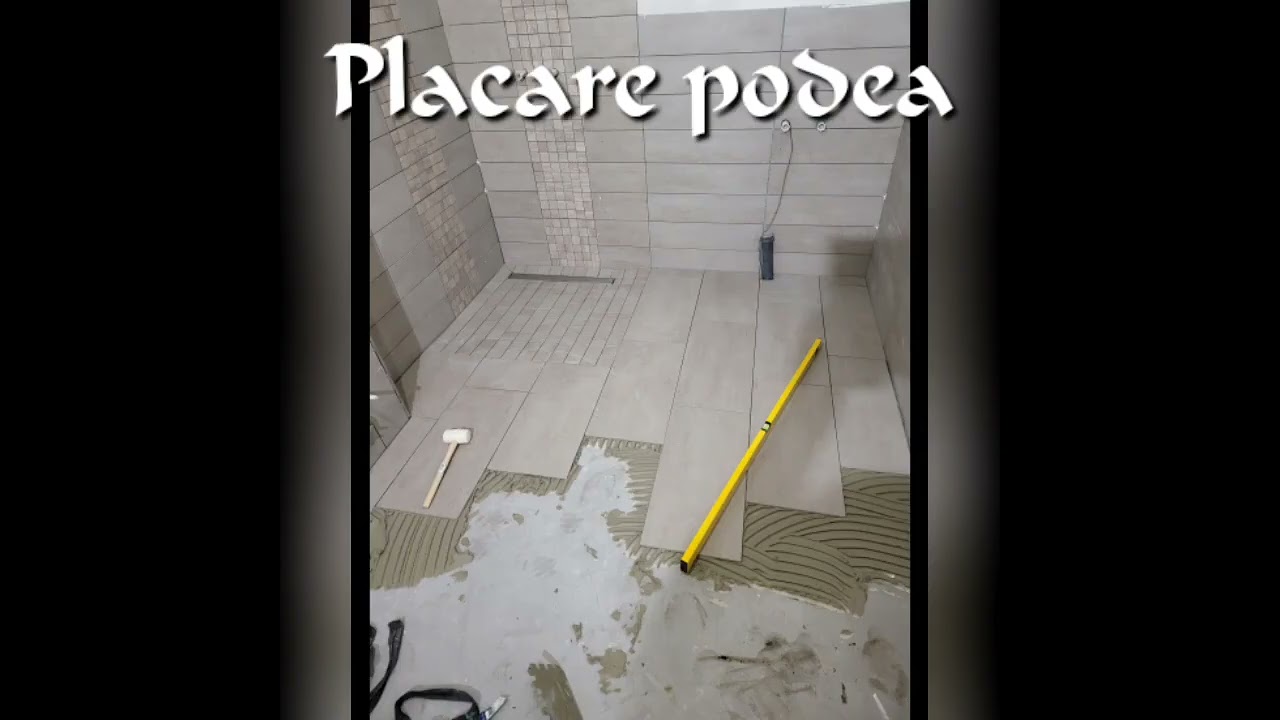 Baie placata cu gresie și faianță