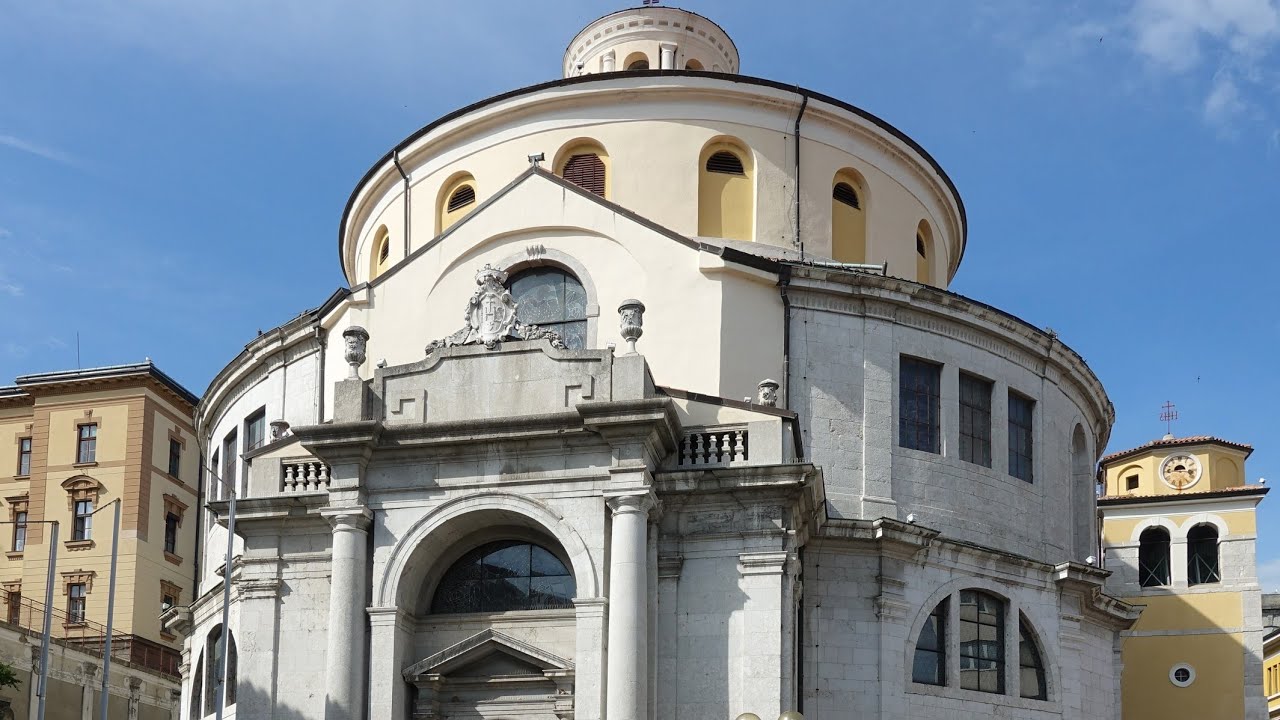 Katedrala sv. Vida - Rijeka - Podnevno zvono // Church Bells at Noon, St. Vitus - Rijeka, Croatia