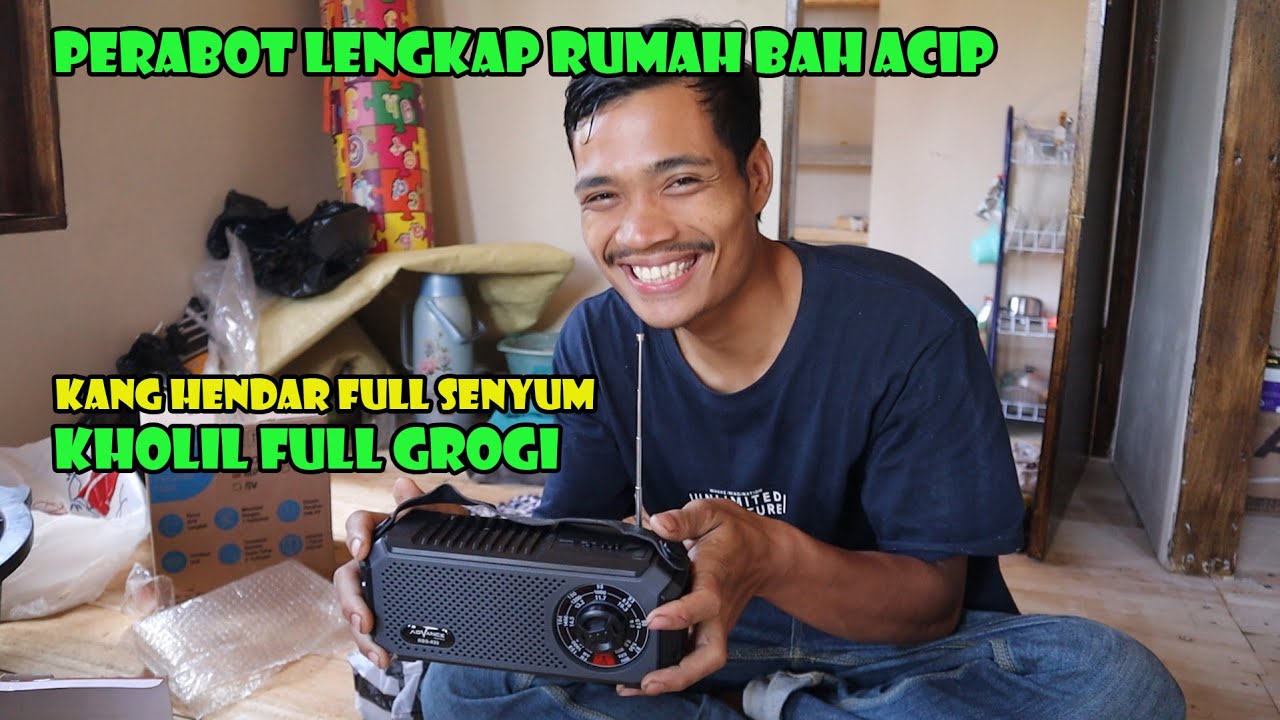 Hari Istimewa..Hari Berbahagia Untuk Kalian Semua. Rumah Mungil Lengkap Dengan Perabotannya.