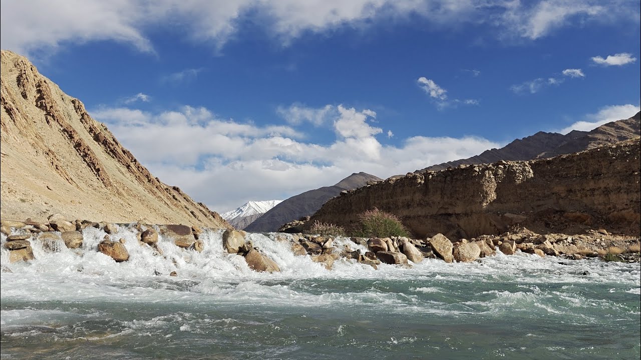 LG Ladakh Inaugurated First ever Rock Check Dam over Indus River  Leh