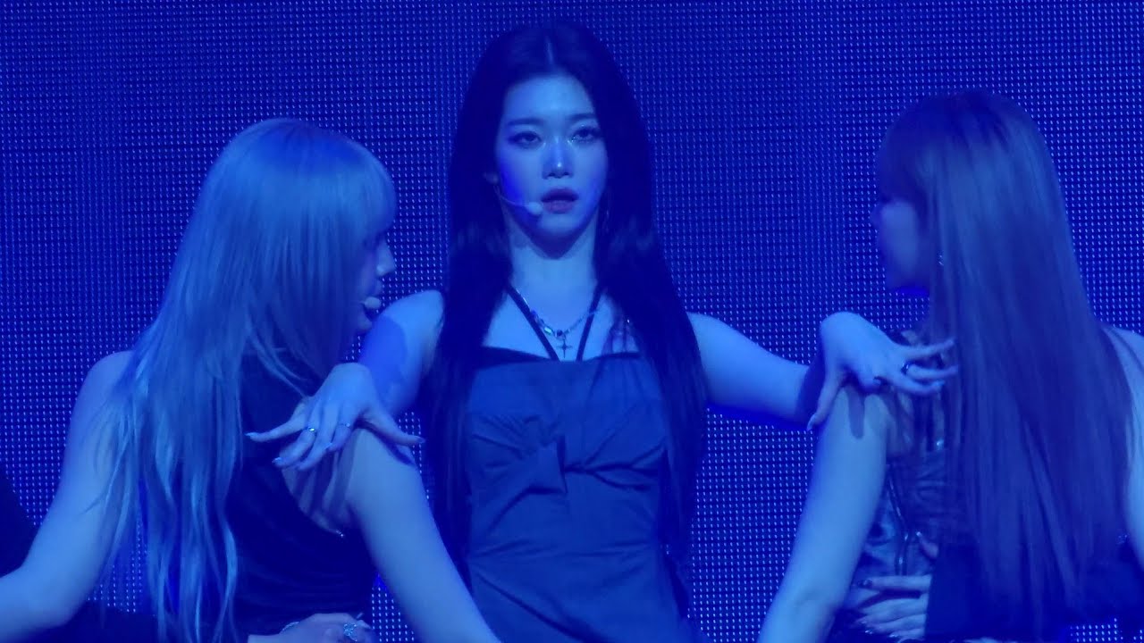 250329 빌리 월드투어 'Our FLOWERLD (Belllie've You)' in SEOUL DOMINO ~ butterfly effect 츠키 캠