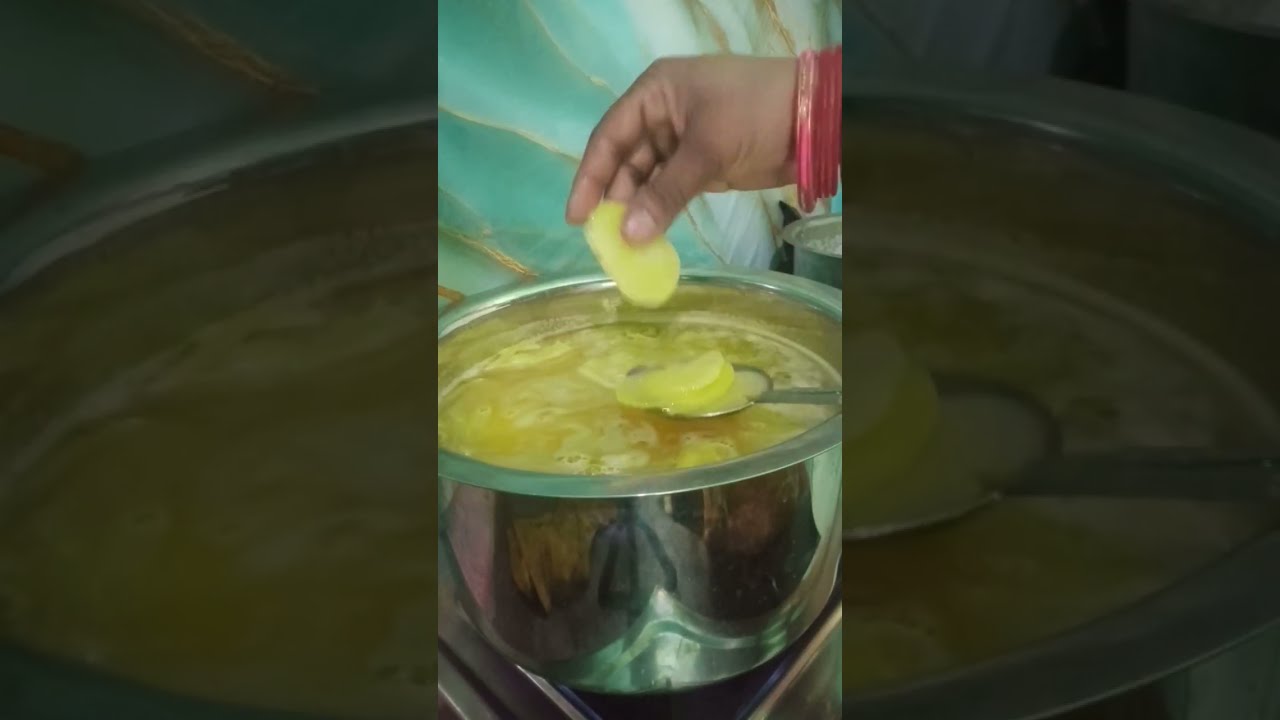 एक आलू से बने ढेर सारा चिप्स थोड़ा सा भी गलती हुआ चिप्स काला पड़ जाएगा😲😲#holispecial #Aalu chips
