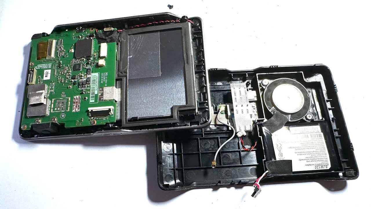 Becker professional navigation disassembly