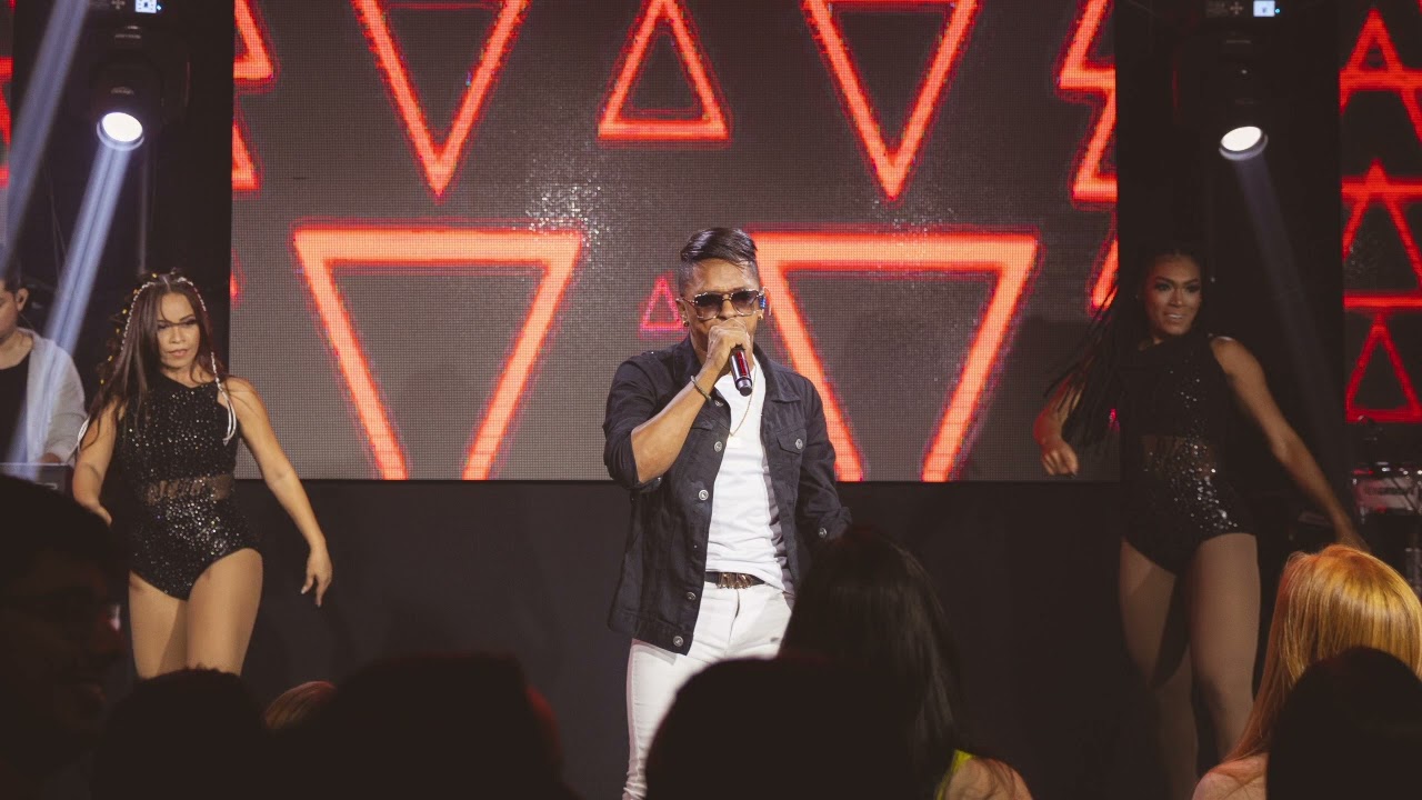 VOU FORROZAR , CUMBIA DO AMOR  CESINHA MELLO  DVD AO VIVO EM GOIANIA #henriqueejuliano