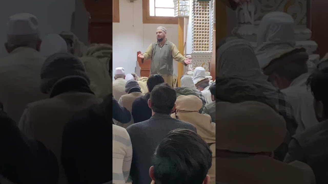 افغان مہاجرین کیمپ تیمرگرہ میں افغان مہاجرین کی اخری نماز کے بعد افغانستان رونگی کی رقت آمیز 😥😥