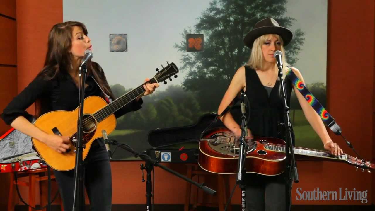 Larkin Poe: On the Fritz (Live at Southern Living)