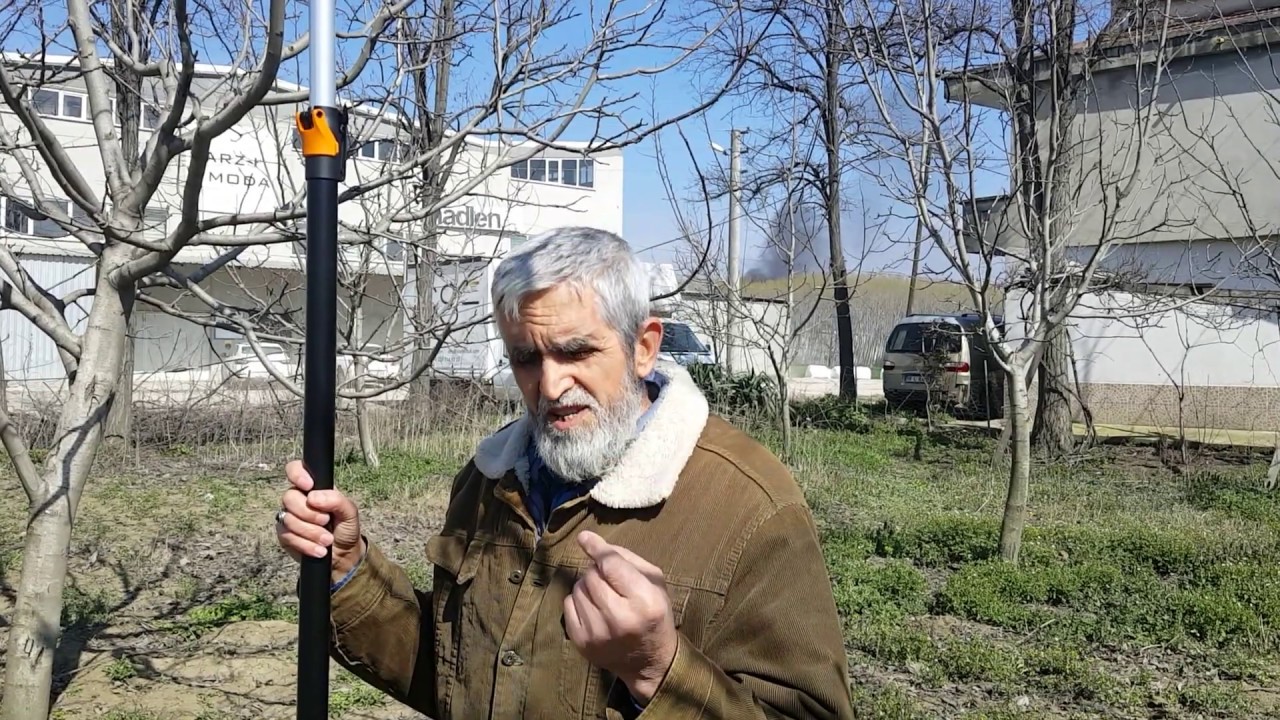 Fiskars upx86 Teleskopik Ağaç Budama Makası, Uygulamalı anlatım videosu.