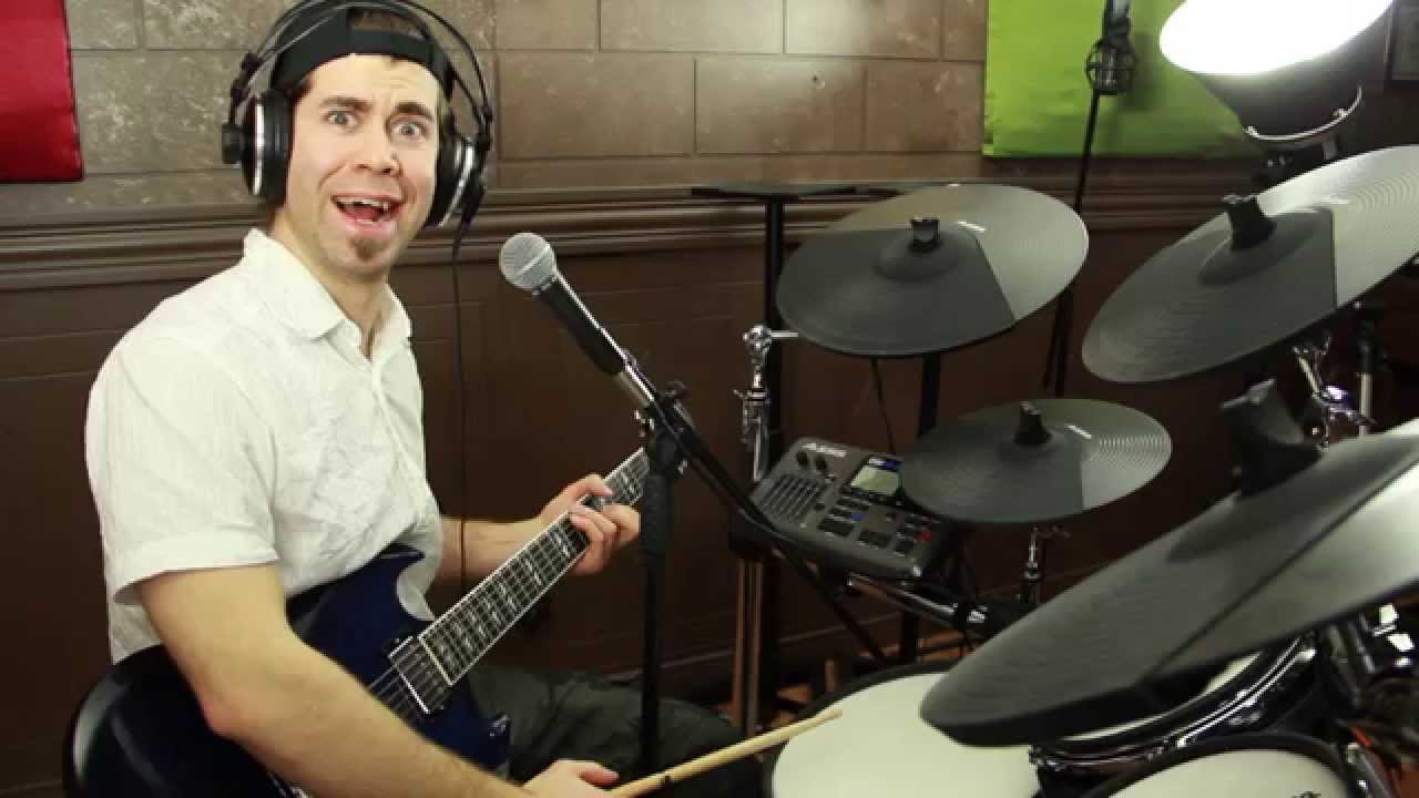☺ Blood Moon (One Man Band) Improvisation