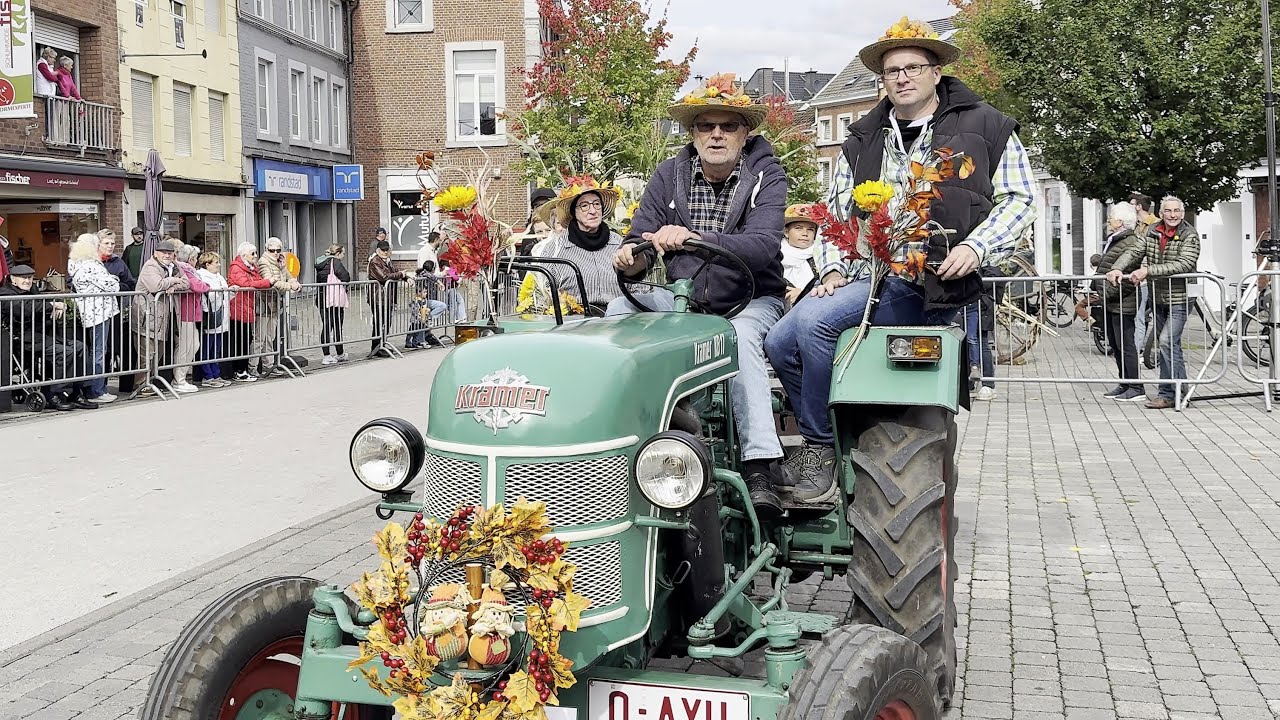 Vorstellung der teilnehmenden Oldtimer Traktoren zum Erntedankfest in Eupen (B) am 29.09.2024