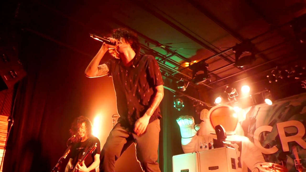 2017-07-26 (4) Crown The Empire (Set) @ Vinyl Music Hall
