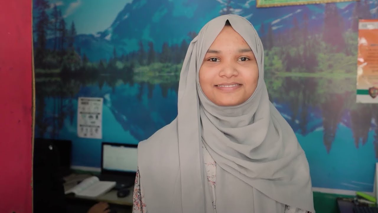 Au Bangladesh, de la formation professionnelle à l’emploi pour Asma et Saroar