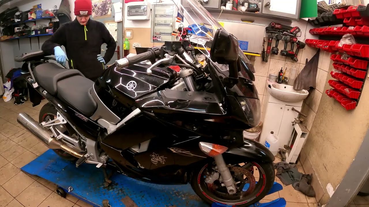 Yamaha FJR 1300 - serwis...... przykra i kosztowna niespodzianka